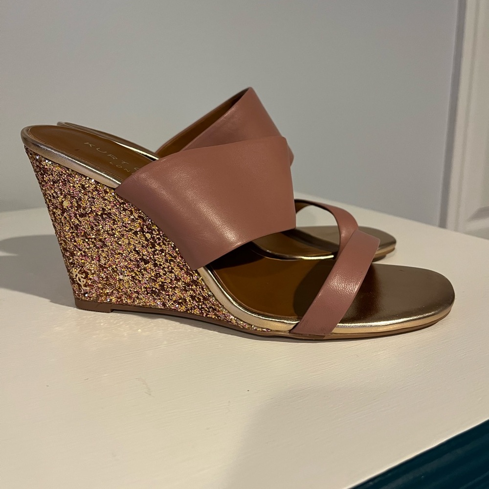 Elegant Pink Wedge Sandals